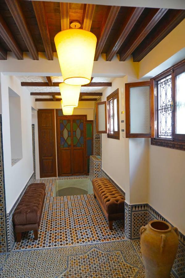 Dar Fama Bed & Breakfast Tetouan Exterior photo